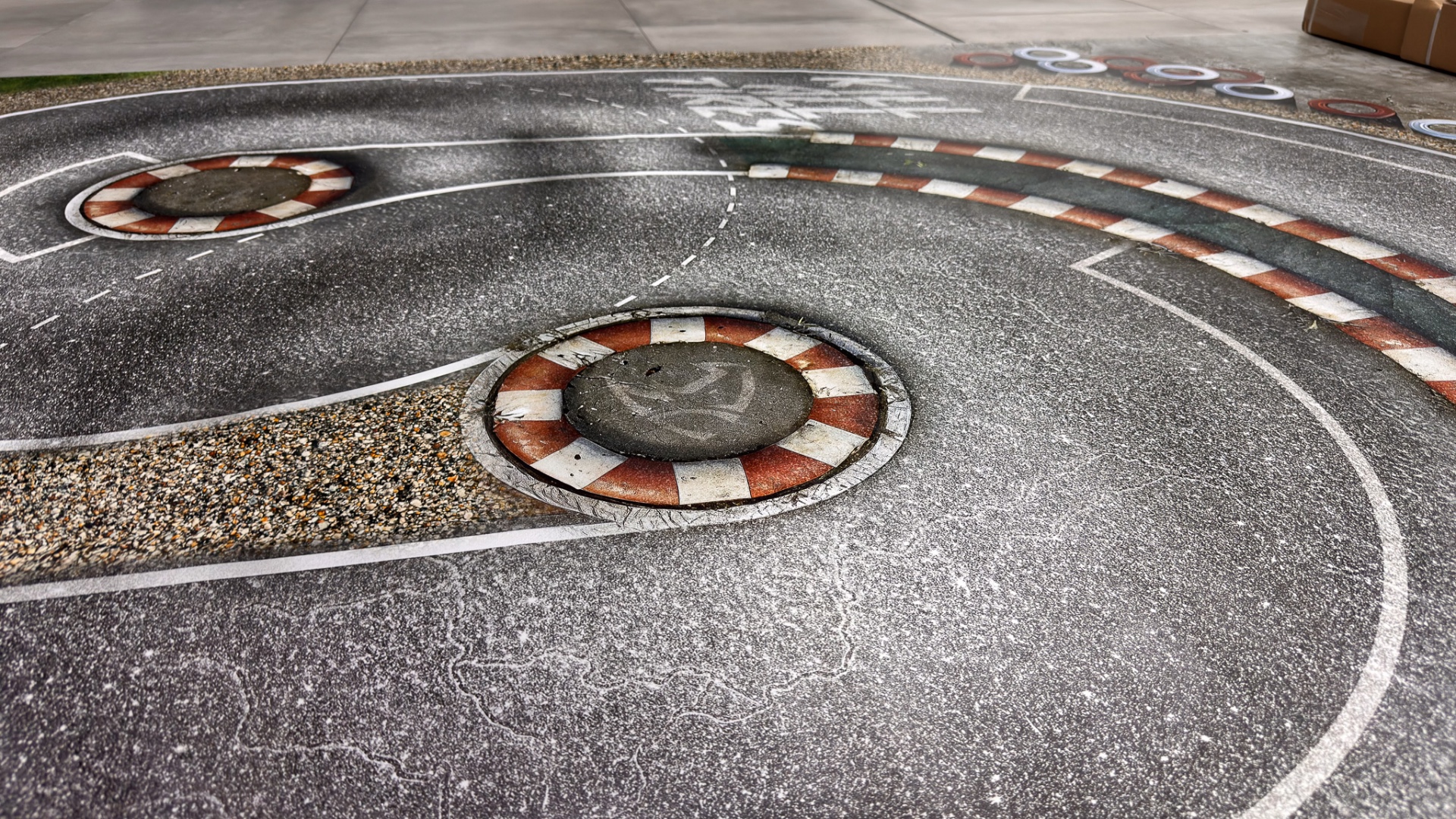 Apex und Curb-Detail