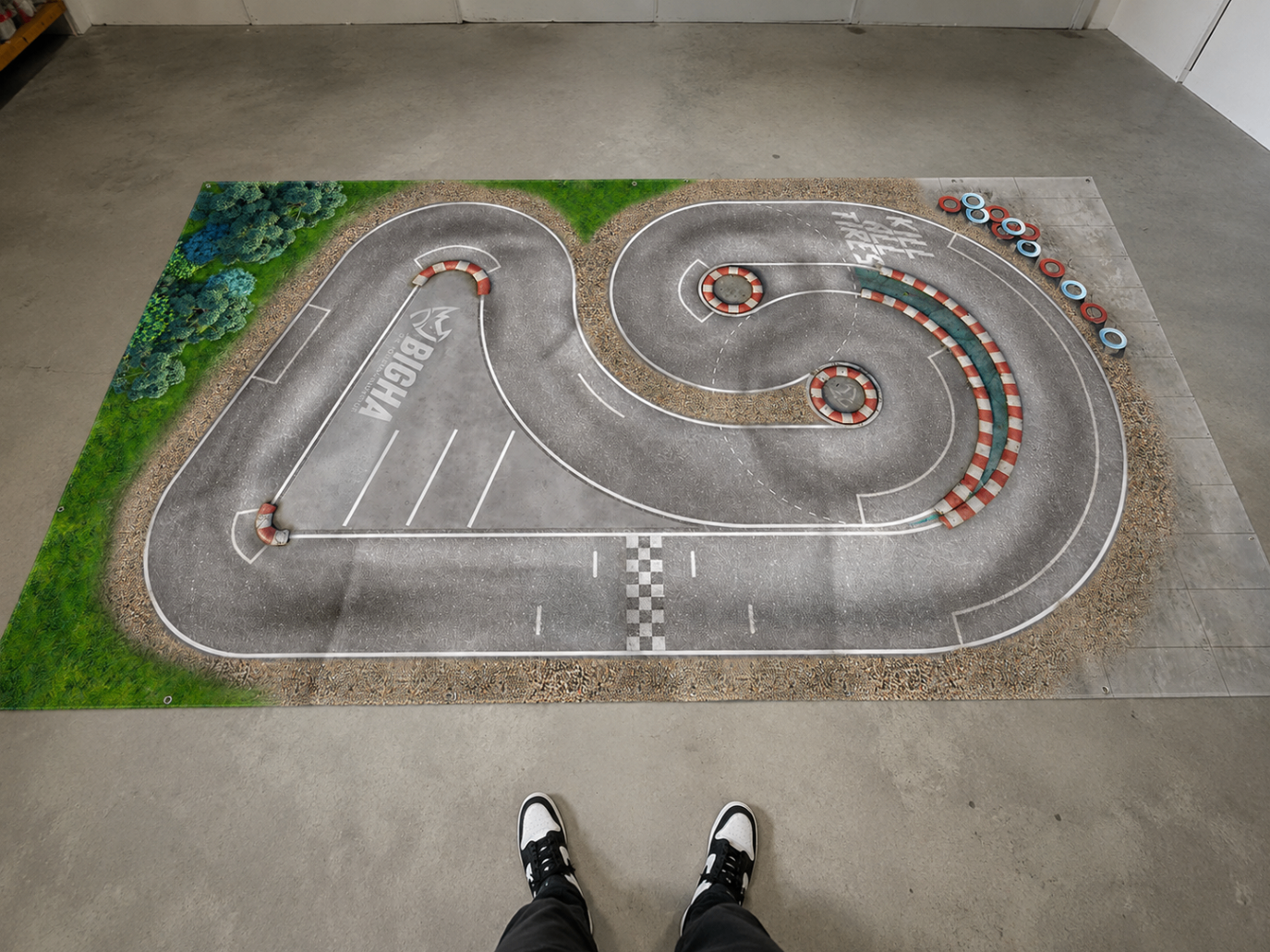 1:43 Drift-Matte in der Übersicht